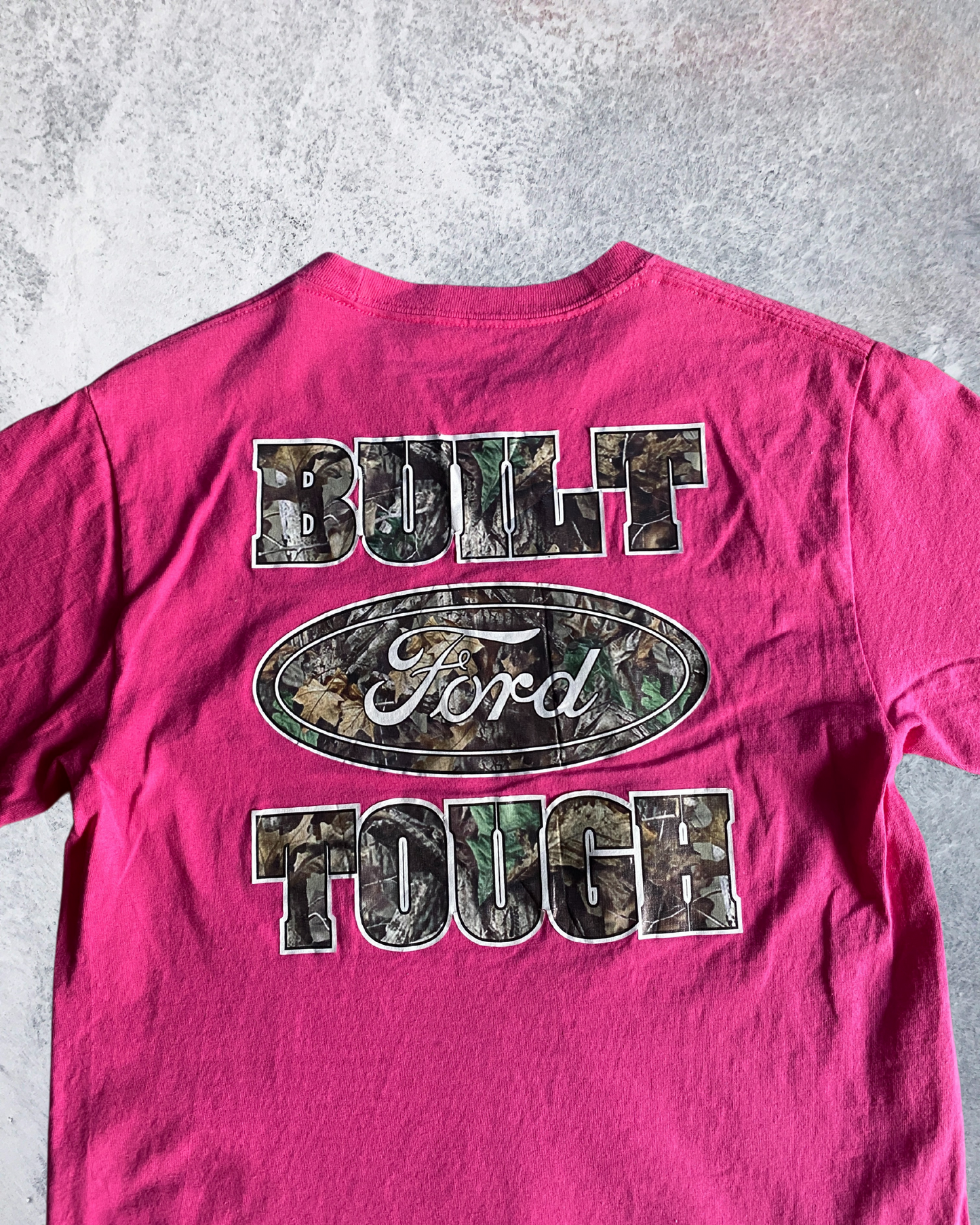T-shirt Ford con Diseño Fogaraté