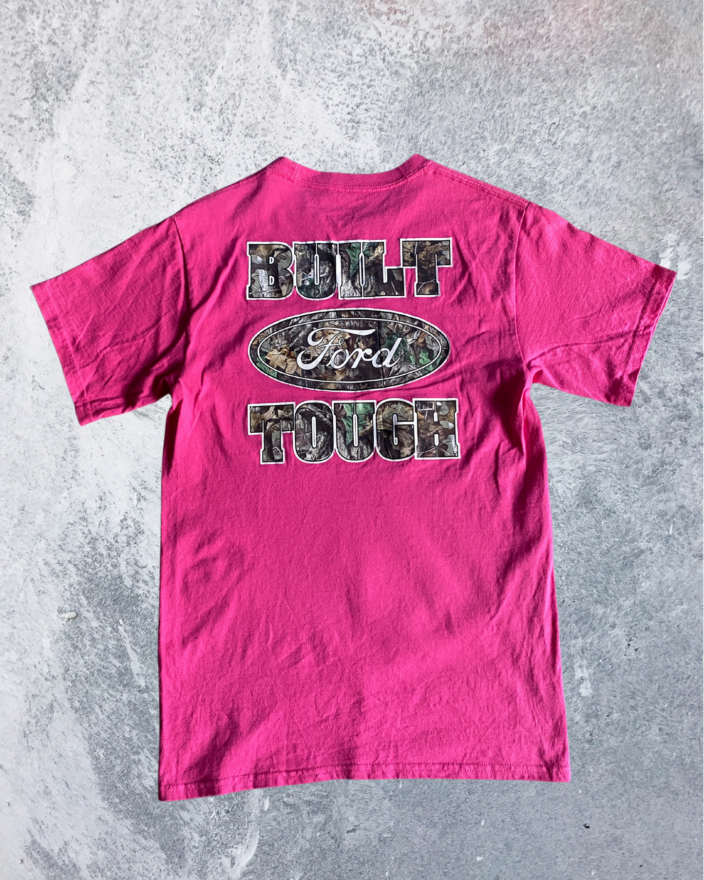 T-shirt Ford con Diseño Fogaraté