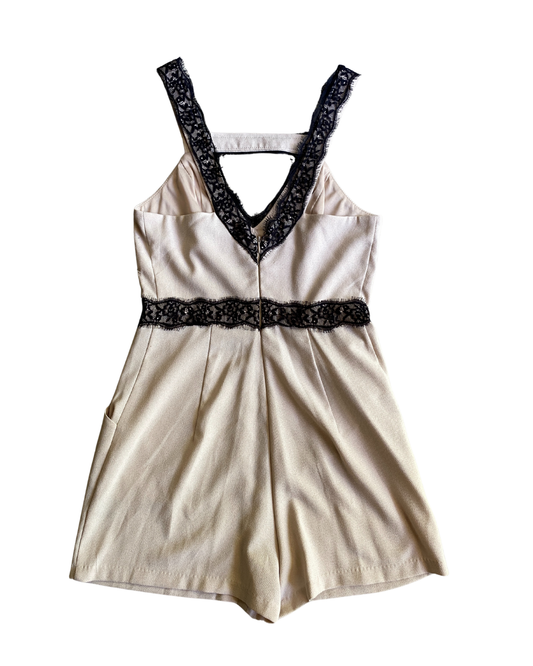 Enterizo Beige corto Fogarate