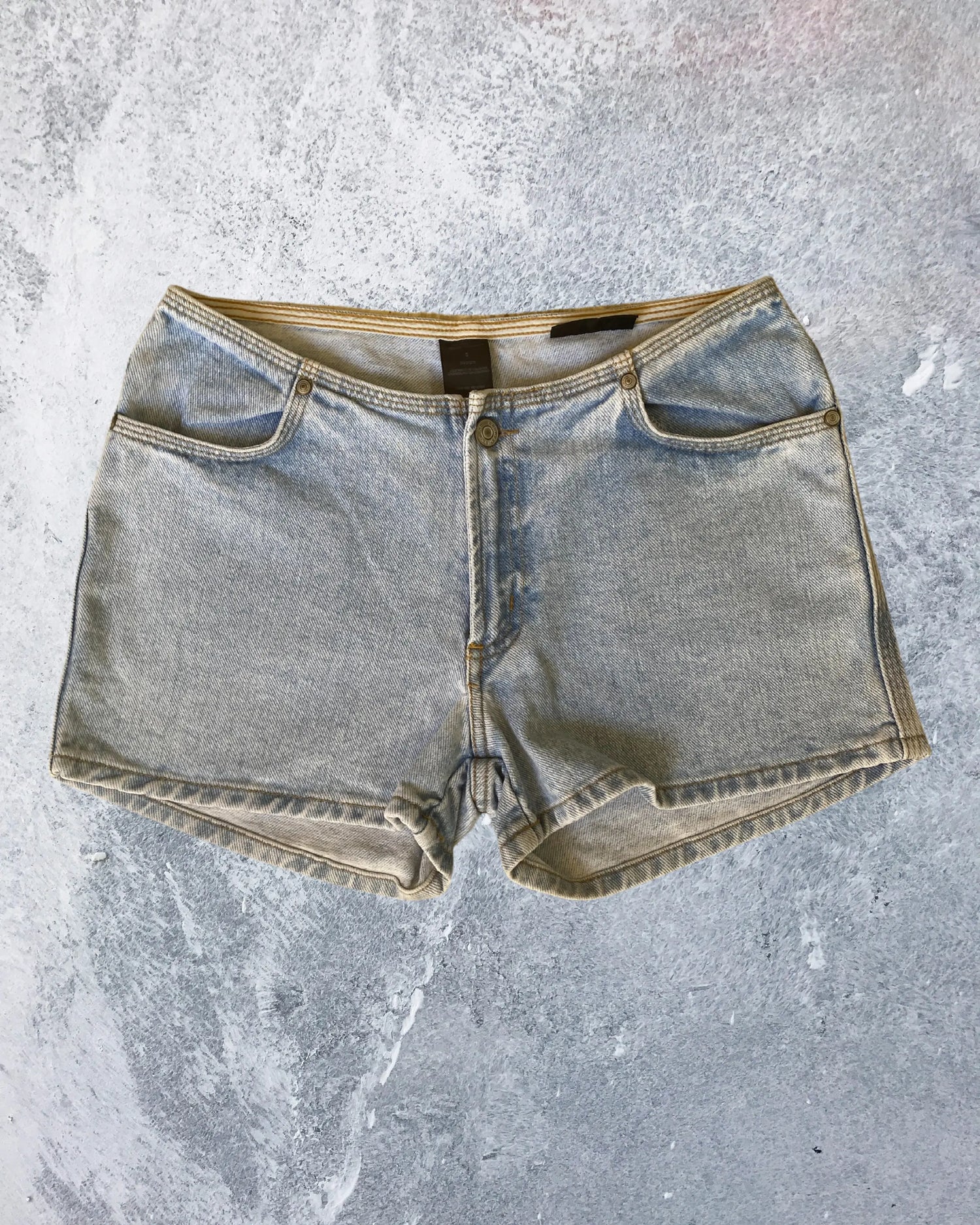 Mega Short de Mezclilla Fogaraté